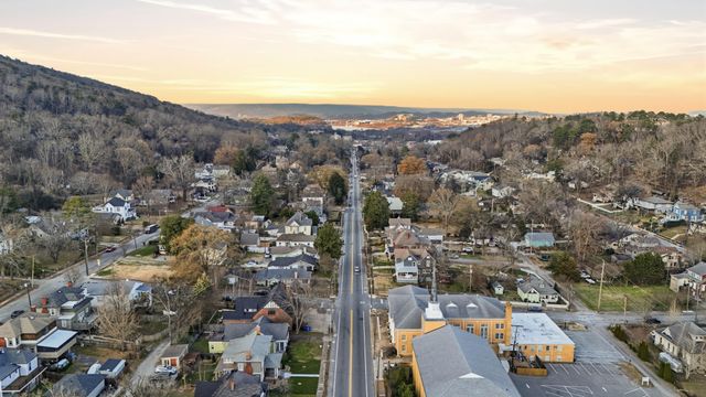 4503 Saint Elmo Avenue, Chattanooga, TN 37409