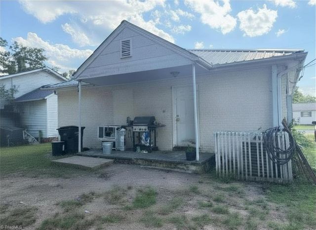 303 Aycock Street, Thomasville, NC 27360