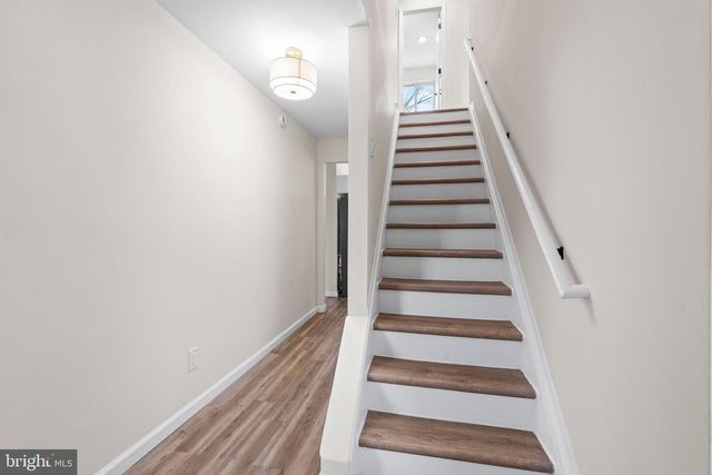 12 HERON CT, Newark, DE 19702