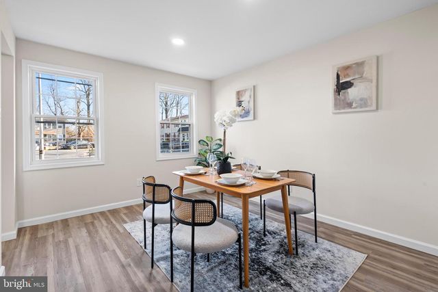 12 HERON CT, Newark, DE 19702