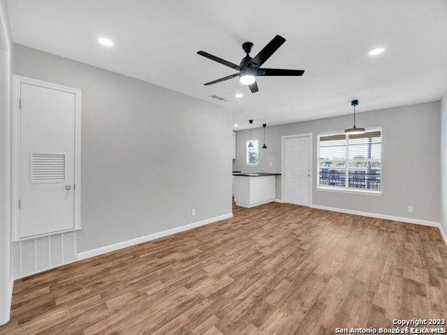 911 Vance Jackson Rd Apt 206J, San Antonio, TX 78201