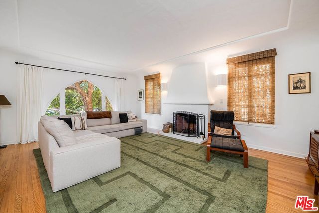 8447 W 4th Street, Los Angeles, CA 90048