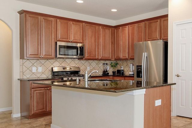 3 Pine Needle Place, The Woodlands, TX 77382