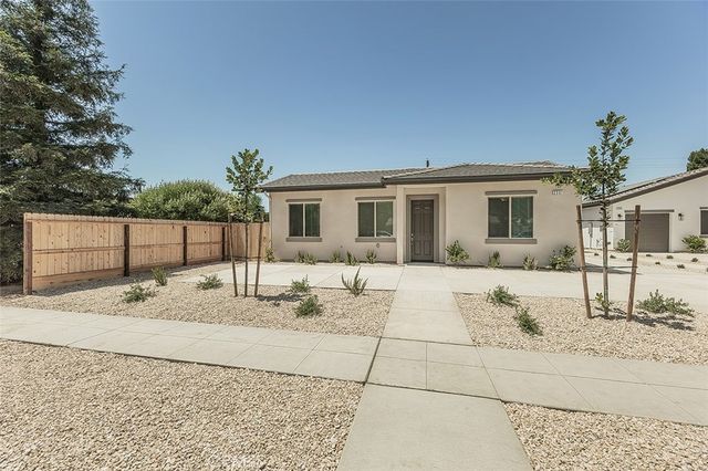 2365 N Arthur Avenue, Fresno, CA 93705