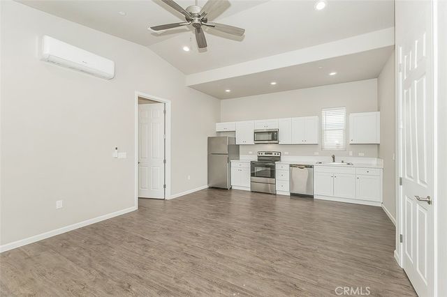 2365 N Arthur Avenue, Fresno, CA 93705