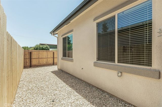 2365 N Arthur Avenue, Fresno, CA 93705