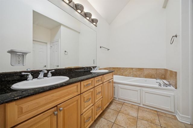 3322 Garden Crest Lane, Houston, TX 77018