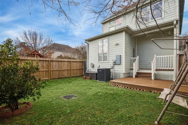 3322 Garden Crest Lane, Houston, TX 77018