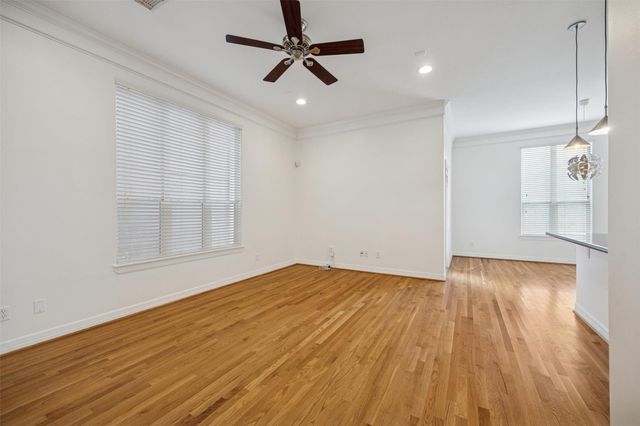 3322 Garden Crest Lane, Houston, TX 77018