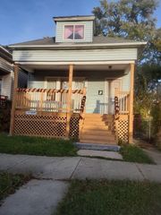 7139 S Winchester Avenue, Chicago, IL 60636