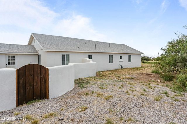 6595 Third Street, Organ, NM 88052