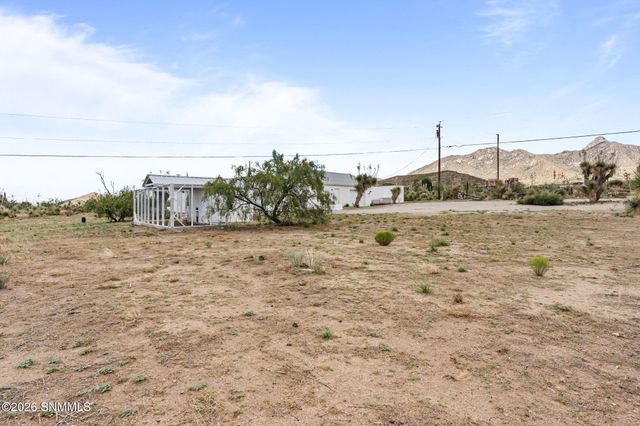 6595 Third Street, Organ, NM 88052