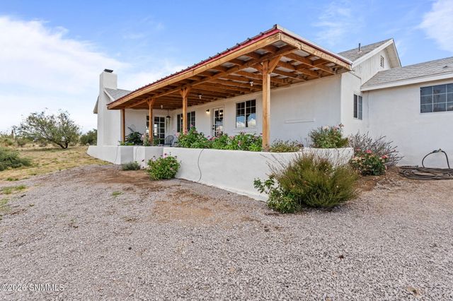 6595 Third Street, Organ, NM 88052