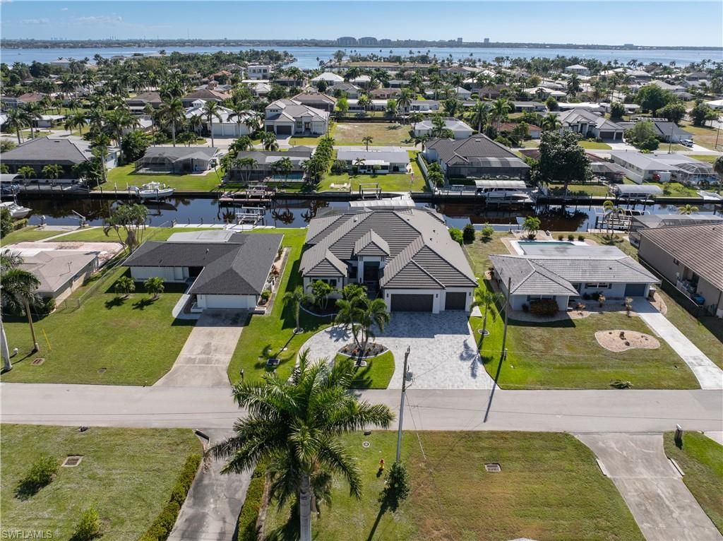 1122 Lucerne AVE, CAPE CORAL, FL 33904 — photo 2