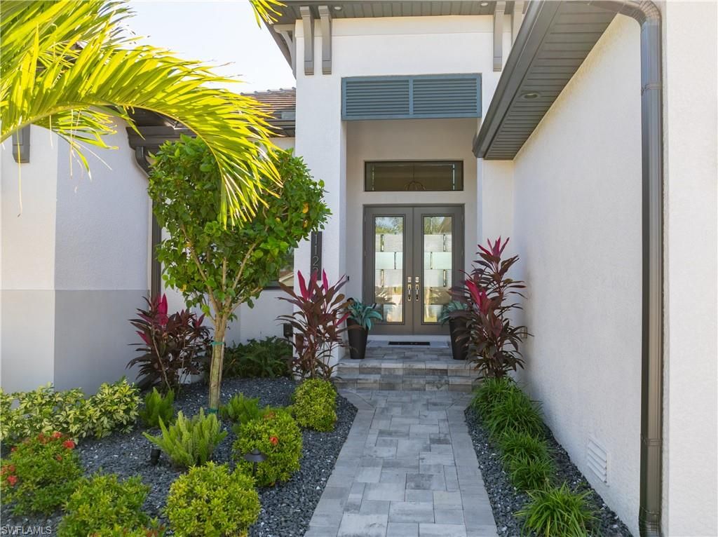 1122 Lucerne AVE, CAPE CORAL, FL 33904 — photo 5
