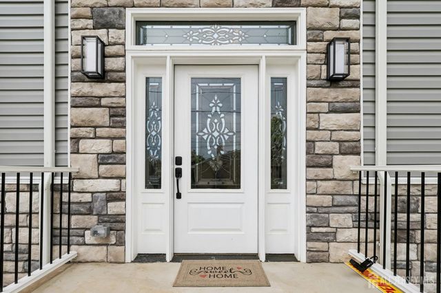 239 Suttons Lane, Edison, NJ 08817