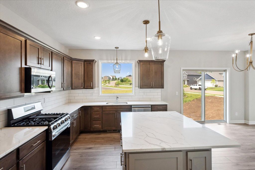 8082 180th Street W, Lakeville, MN 55044 — photo 3