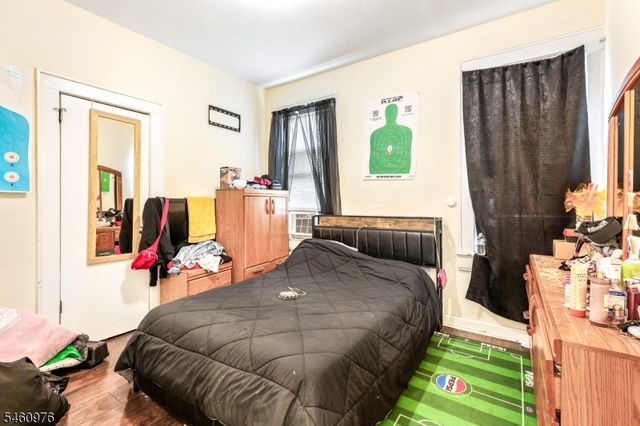 270 Goldsmith Ave, Newark City, NJ 07112