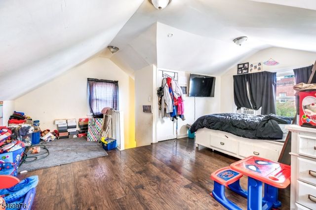 270 Goldsmith Ave, Newark City, NJ 07112