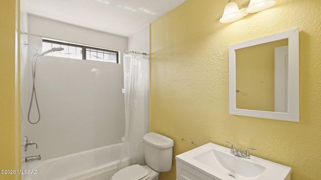 25 W 34th Street, Tucson, AZ 85713