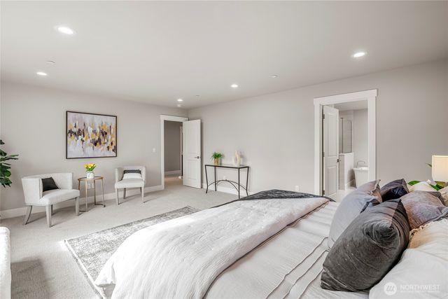 18554 Stone Avenue N, Shoreline, WA 98133