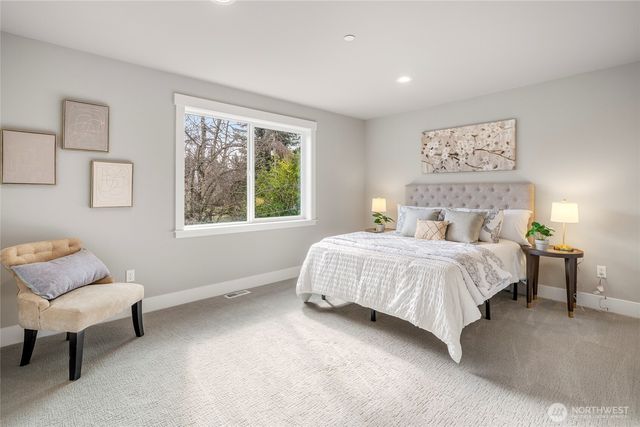 18554 Stone Avenue N, Shoreline, WA 98133