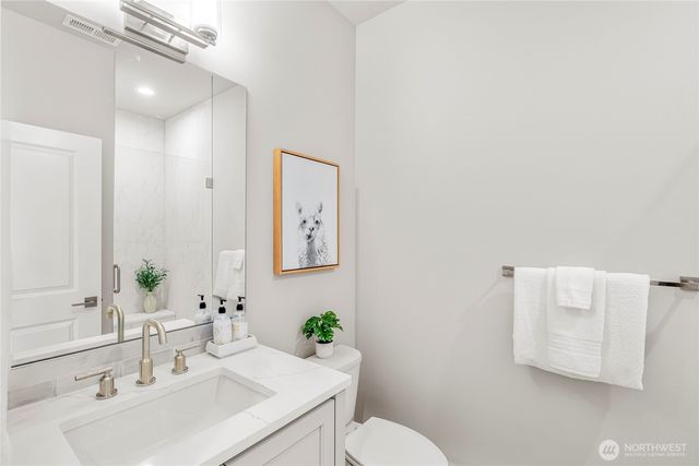 18554 Stone Avenue N, Shoreline, WA 98133