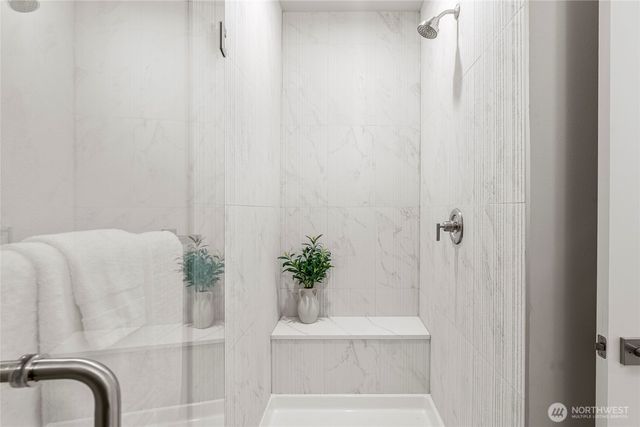 18554 Stone Avenue N, Shoreline, WA 98133