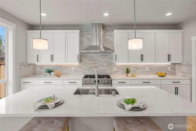 18554 Stone Avenue N, Shoreline, WA 98133