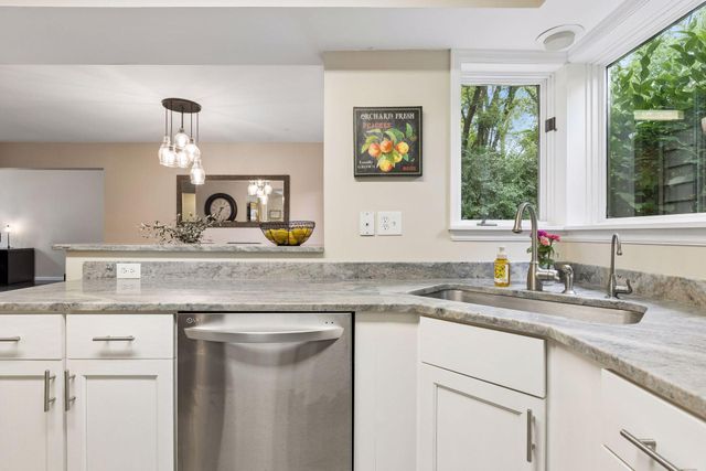 4959 W End Lane, Minnetonka, MN 55345