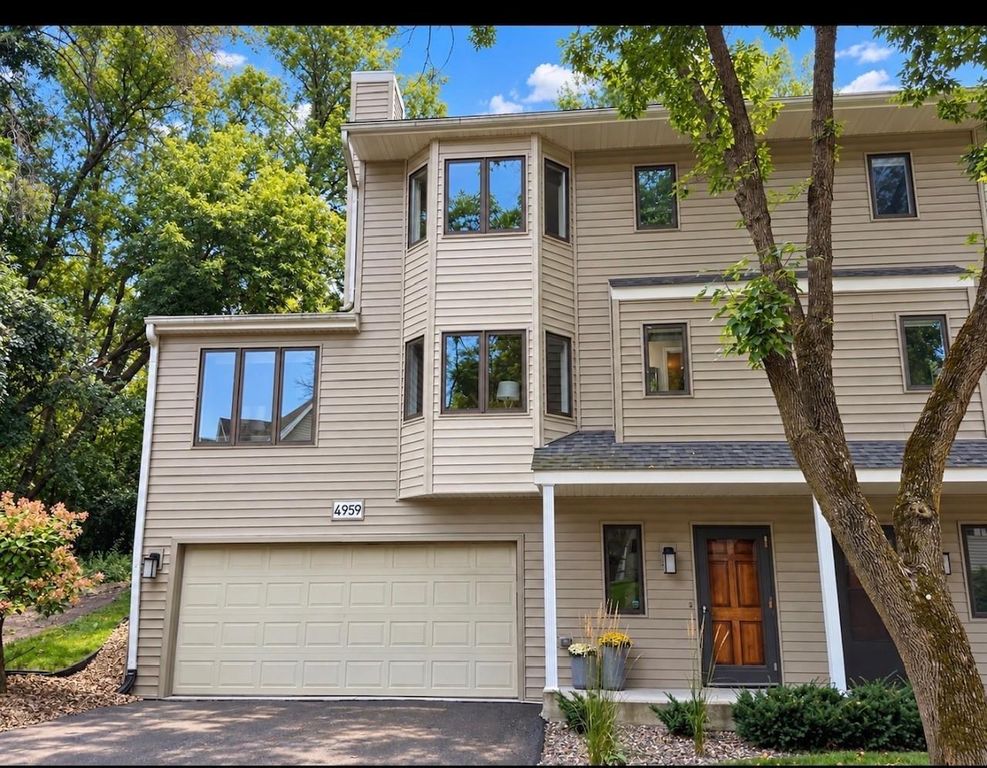 4959 W End Lane, Minnetonka, MN 55345 — photo 2