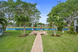 45 Islewood B 45, Deerfield Beach, FL 33442