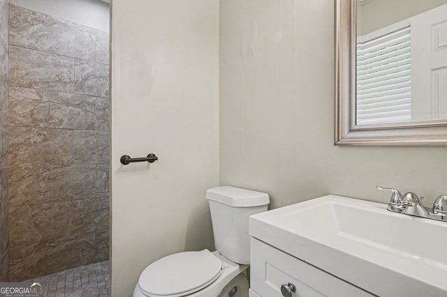4 Midland Park Lane, Newnan, GA 30263