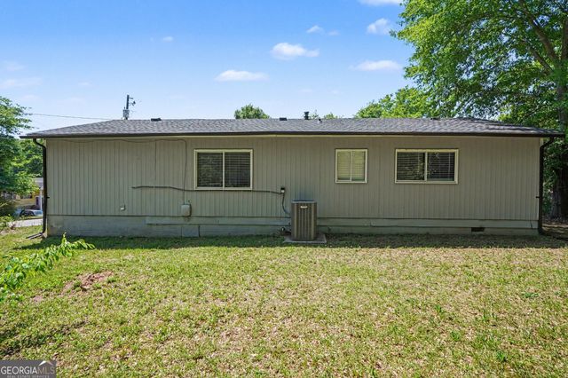 4 Midland Park Lane, Newnan, GA 30263