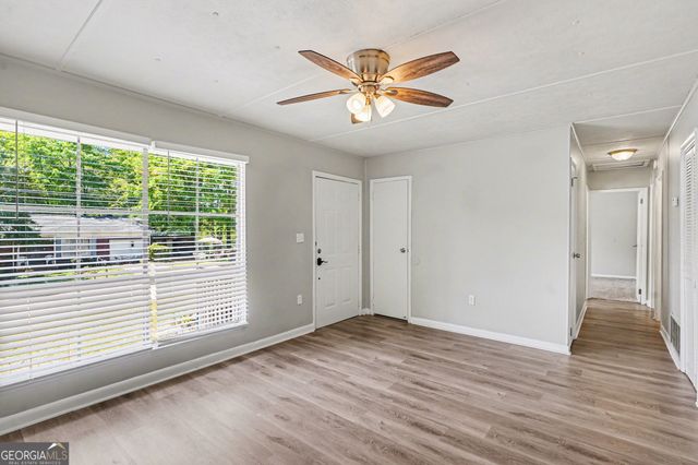4 Midland Park Lane, Newnan, GA 30263
