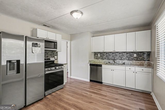 4 Midland Park Lane, Newnan, GA 30263