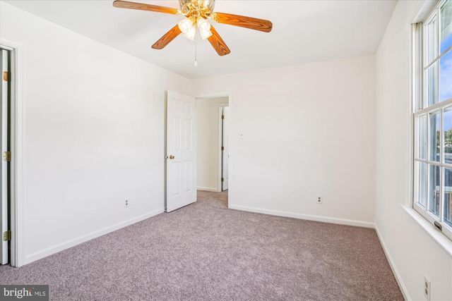 7951-D OLIVERS SHOP RD, La Plata, MD 20646