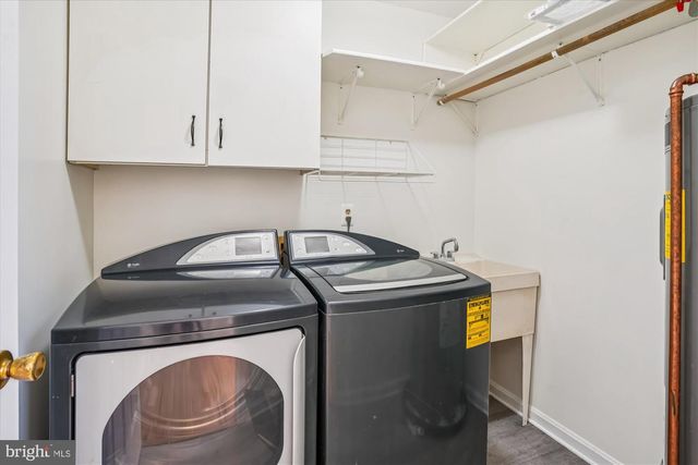 7951-D OLIVERS SHOP RD, La Plata, MD 20646