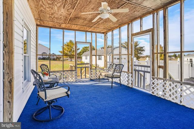 7951-D OLIVERS SHOP RD, La Plata, MD 20646