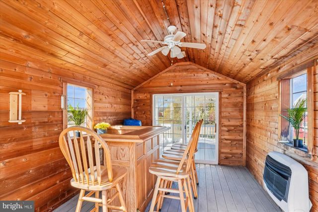 7951-D OLIVERS SHOP RD, La Plata, MD 20646