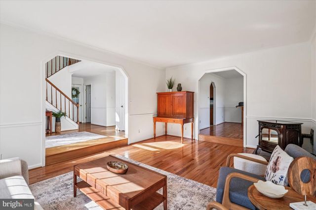 7951-D OLIVERS SHOP RD, La Plata, MD 20646