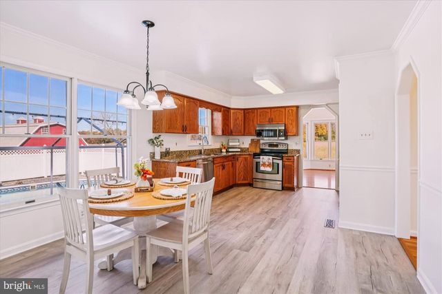 7951-D OLIVERS SHOP RD, La Plata, MD 20646