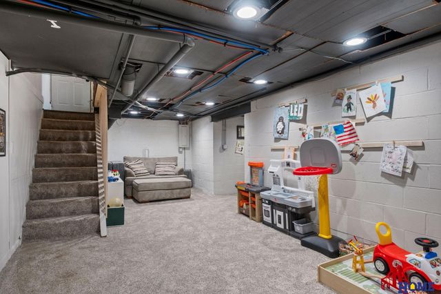 2828 Cedar Avenue, Lincoln, NE 68502