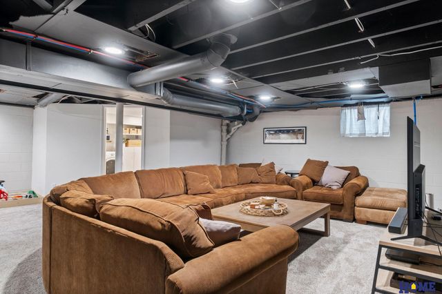 2828 Cedar Avenue, Lincoln, NE 68502