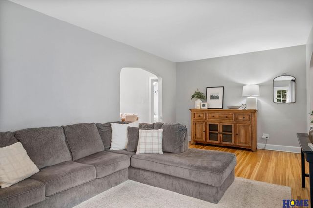 2828 Cedar Avenue, Lincoln, NE 68502