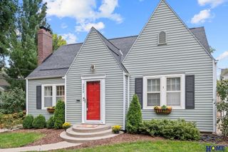 2828 Cedar Avenue, Lincoln, NE 68502