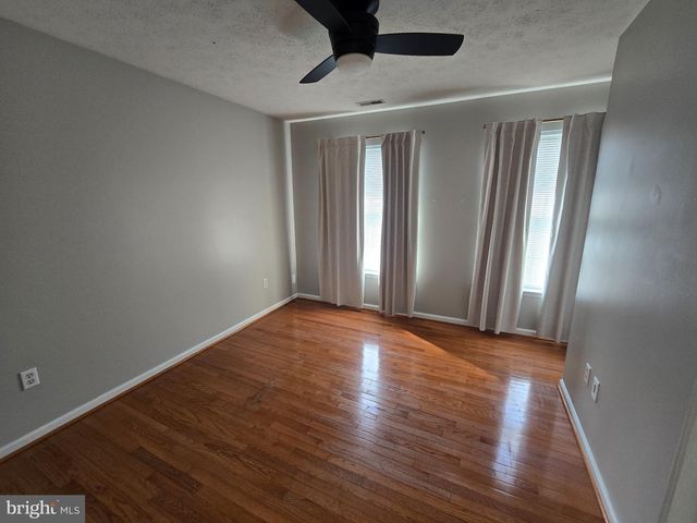 24 HALLSDALE CT, Baltimore, MD 21237