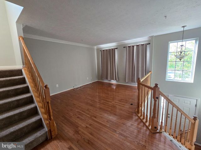 24 HALLSDALE CT, Baltimore, MD 21237