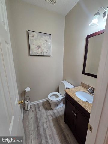 24 HALLSDALE CT, Baltimore, MD 21237