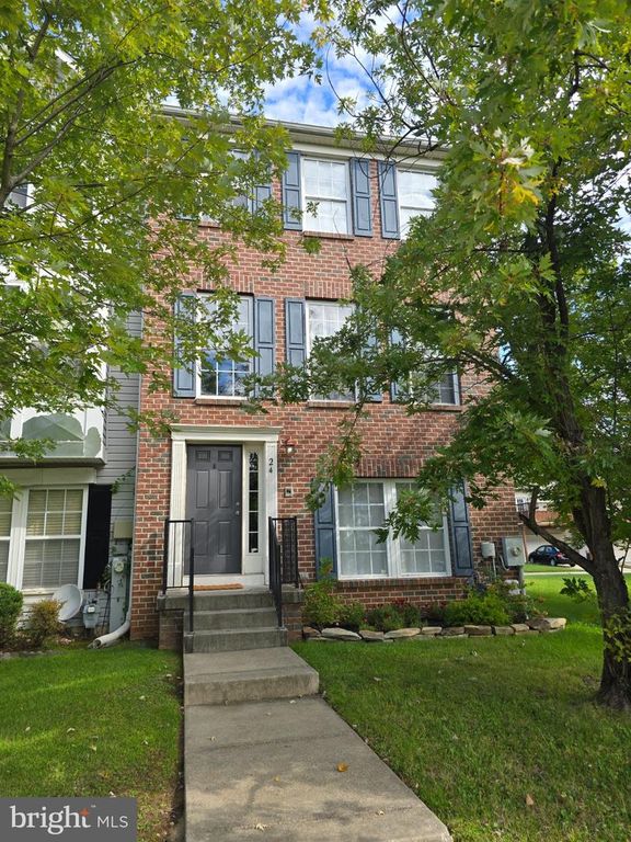24 HALLSDALE CT, Baltimore, MD 21237